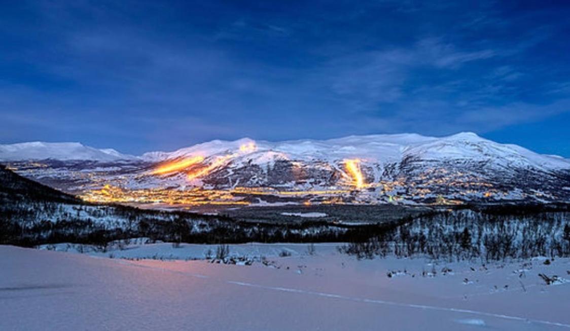 オップダールKoselig Leilighet , Med Parkering Og Ski In &Out.アパートメント エクステリア 写真